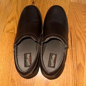 Women’s Eastlands - Women’s Size 9